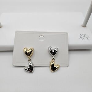 🆕️Metallic dangling connecting hearts earrings